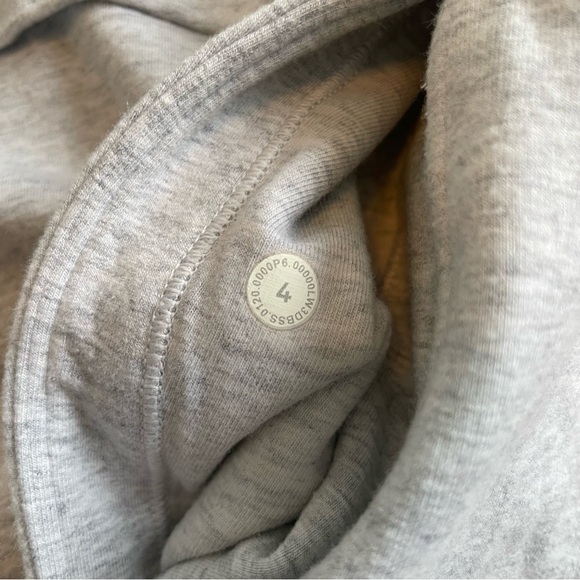 Lululemon Find Your Unwind Pullover Heathered Core Ultra Light Grey - Picture 7 of 13